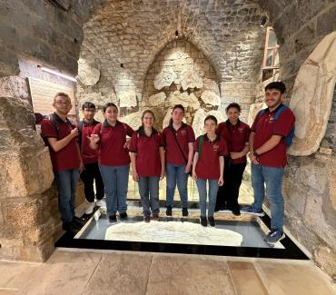 Exploring Marine Fossils Through Touch at the Memory of Time Museum